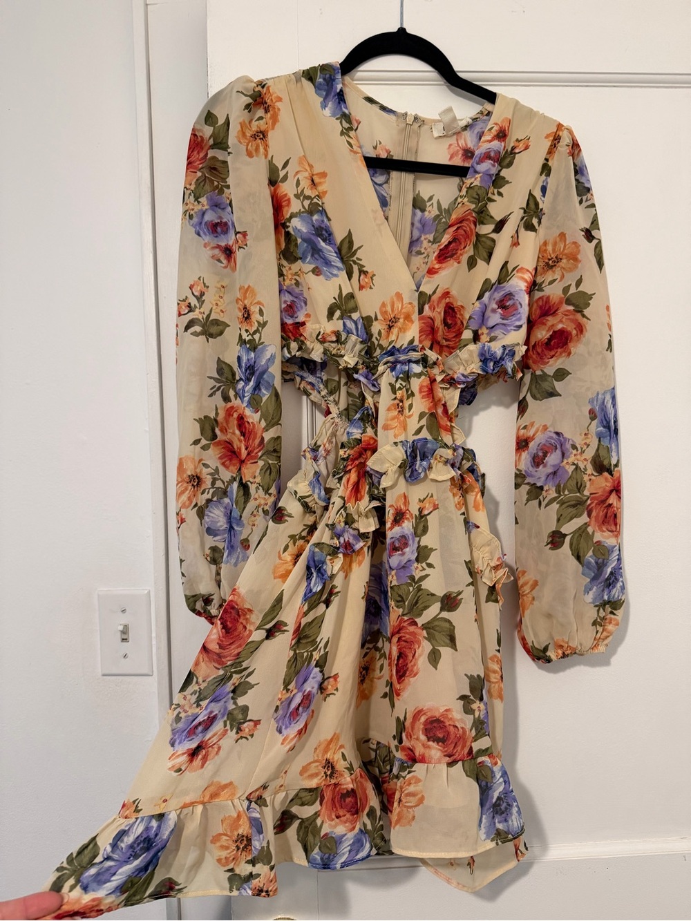 privy Cream Floral V-Neck Ruffle Long Sleeve Dress